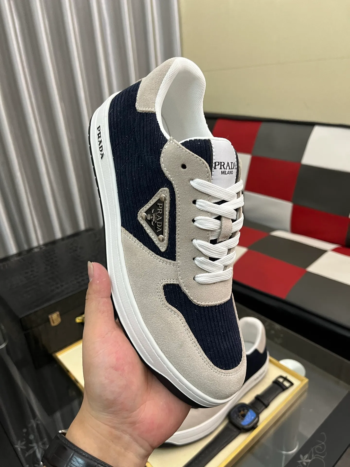 Men's shoes 💰380⌚️⌚️【PRADA】Prada casual shoes, originally developed 1:1, made of high-mercerized cowhide with imported cowhide, silk sheepskin lining, rubber outsole, comfortable and soft on the foot, size: 38-444️⃣Colors available